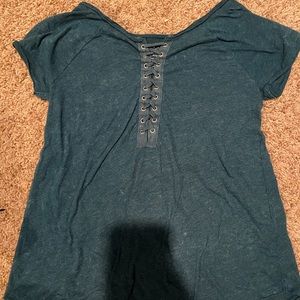 AMERICAN EAGLE blue t-shirt